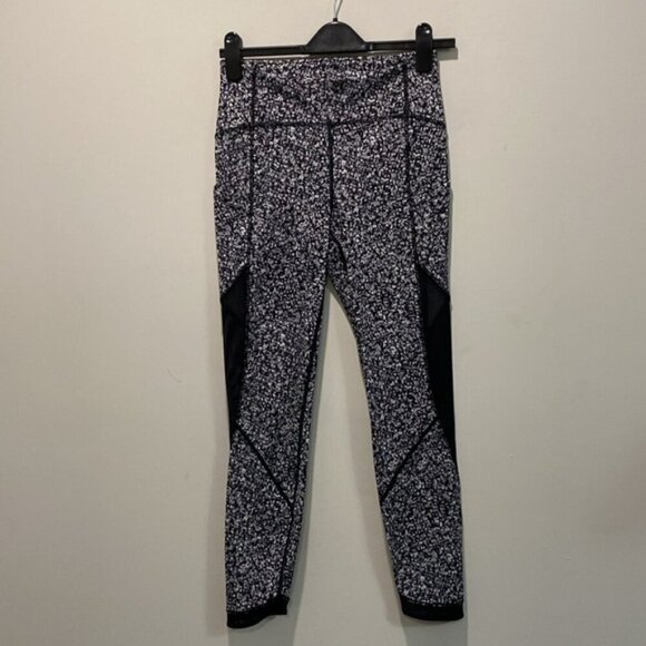 Lululemon Sole Training 7/8 TightDaisy Dust Alpine White Black / Black Size 6 - Picture 8 of 16